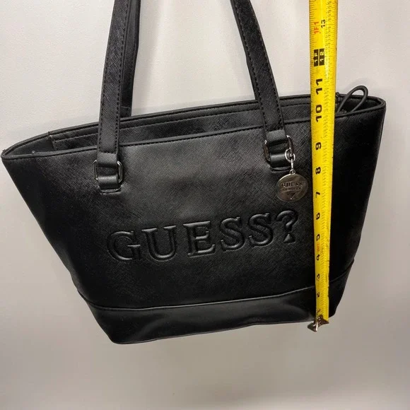 Y2K-era Guess Black Embossed Logo Tote Handbag Shoulder Bag - Picture 12 of 12